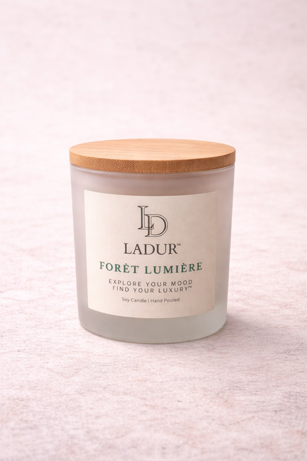 Forêt Lumière – Luxury Soy Candle, Net 08 oz | Wooden Wick |Crisp Forest Air