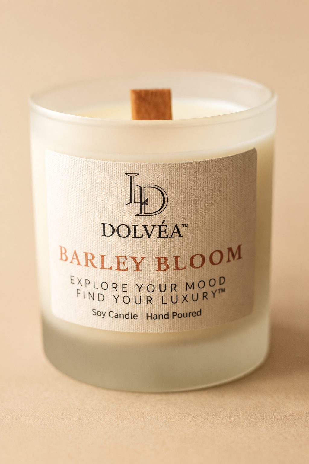 Barley Bloom – Luxury Soy Candle, Net 08 oz | Wooden Wick | Soft Floral & Cozy Woods
